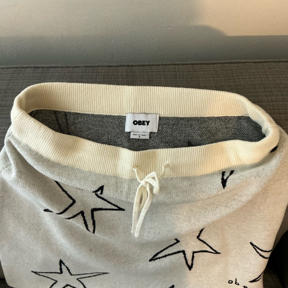 Obey Cream Star Pattern Mini Skirt - Picture 3 of 7